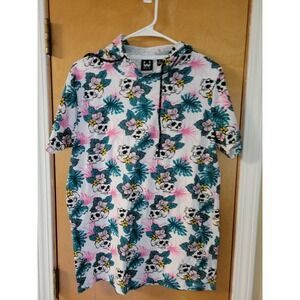 WXYZ Graphic T-Shirt Floral with Skulls Men's Small NWOT